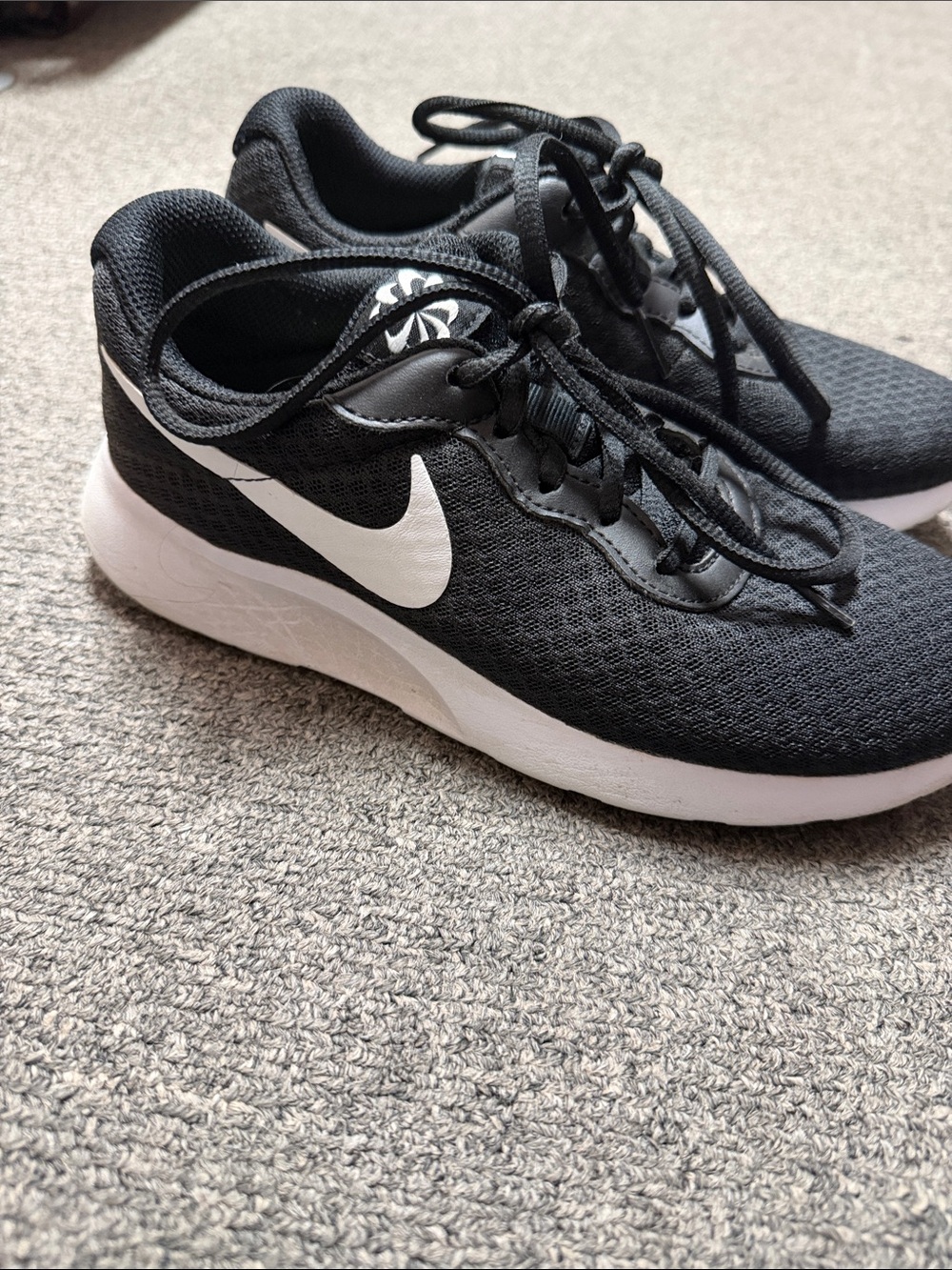 Nike Black and White Mesh Running Sneakers